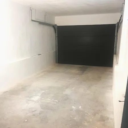 Casa de Férias Rare - House With Private Garage - Historic Center - 500 M - Max 6 People *